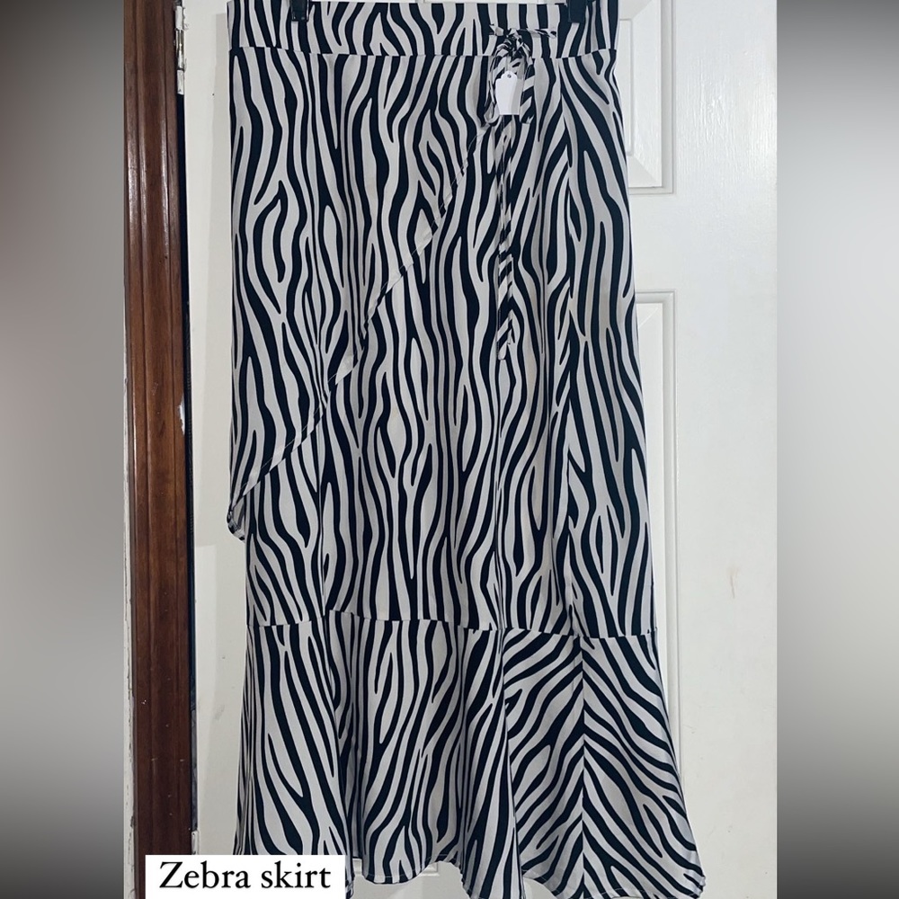 Zebra skirt!! Adorable!